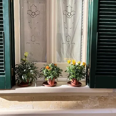 Lo Scrigno Barocco Bed and Breakfast Λέτσε
